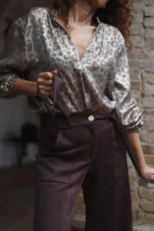 MOD 58 BLOUSE LEOPARD GLOW
